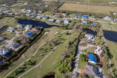 Ian Kasırgası, Florida 'nın golf sahasındaki evleri yok etti. Doğal afet ve bunun sonuçları