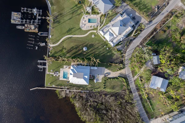 Orkanen Ian Förstörde Bostäder Florida Bostadsområde Golfbanan Naturkatastrofer Och Deras — Stockfoto