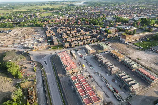 İngiltere 'de Yeni İnşaat Konutları 2025 Birleşik Krallık Konut Geliştirme Görünümü İnşaatı Altında