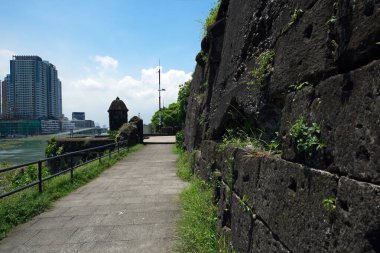 Fort Santiago Manila 'nın Duvarlı Kenti Intramuros, Filipinler 15 Temmuz 2022 İspanyol seyir subayı ve vali Miguel Lpez de Legazpi tarafından inşa edilmiş bir kaledir.