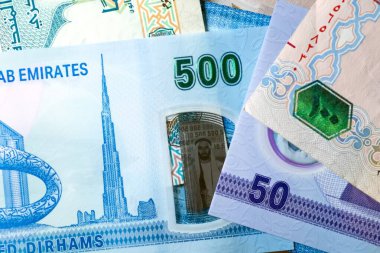 Dirhams para birimini, AED 'i, banknotları ve paraları kapatın, Birleşik Arap Emirlikleri