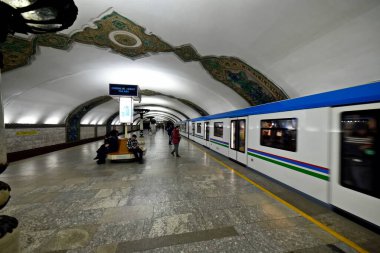 Taşkent Özbekistan 23 Mart 2025 Khamid Alimcan Metro İstasyonu İçi