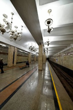 Taşkent Özbekistan 24 Mart 2025 Abdulla Kodiriy Metro İstasyonu 'nun içi