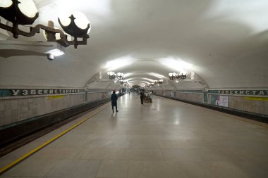 Taşkent, Özbekistan 23 Mart 2025 Taşkent Metro İstasyonu İçişleri