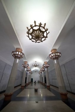 Taşkent, Özbekistan 24 Mart 2025 Yunus Rajabiy Metro İstasyonu İçişleri