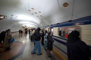 Taşkent, Özbekistan 24 Mart 2025 Yunus Rajabiy Metro İstasyonu İçişleri