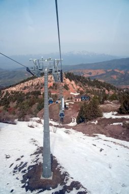 Amirsoy Resort Özbekistan 22 Mart 2025 'te Amirsoy tatil beldesi çevresinde