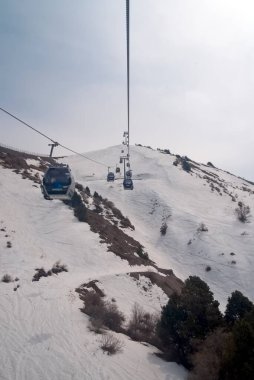 Amirsoy Resort Özbekistan 22 Mart 2025 'te Amirsoy tatil beldesi çevresinde