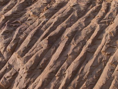 Makine sondajından kaya yüzeyi