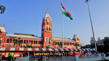 Chennai, Tamilnadu, Hindistan-29 Aralık 2022: Puratchi Thalaivar Dr MGR Chennai Merkez Tren İstasyonu 'nun tarihi mimari manzarası.