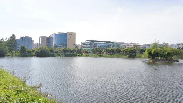 Bangalore Karnataka India September 2022 Cityscape Iblur Lake Greenery Microsoft — Stock Photo, Image