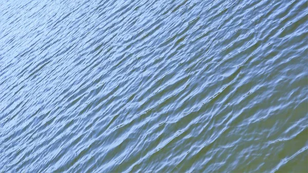 Vackra Naturliga Våg Mönster Vatten Med Reflektion Starkt Solljus Solig — Stockfoto