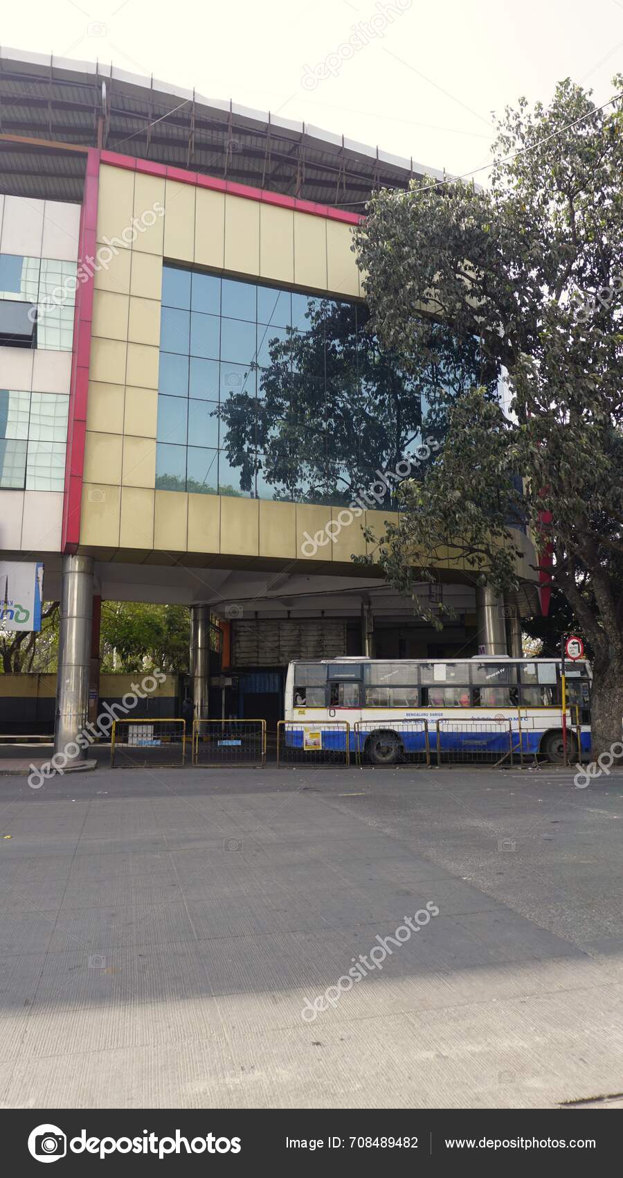 Bangalore India January 2024 Exterior View Jayanagar 4Th Block Bmtc