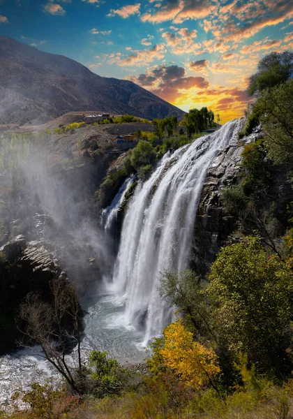 Tortum Wodospad Jest Największym Wodospadem Jest Jednym Najbardziej Niezwykłych Skarbów — Zdjęcie stockowe