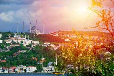 Camlica Camii 'nin güzel manzarası farklı bir açıdan..