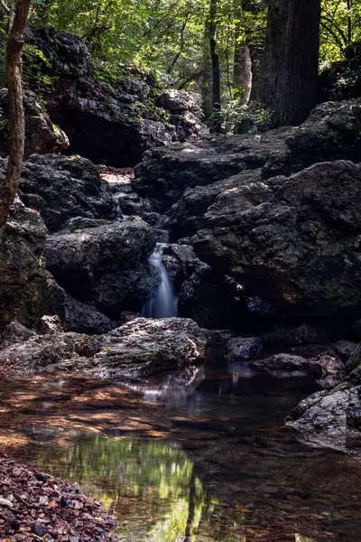Водопад Уайлдкэт Глейдс Джоплине Миссури — стоковое фото