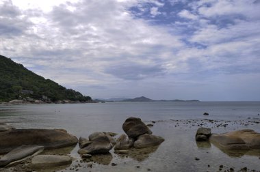 Koh Samui 'deki Silver Beach Manzarası, Tayland Crystal-Clear Waters ve Virstine Shoreline