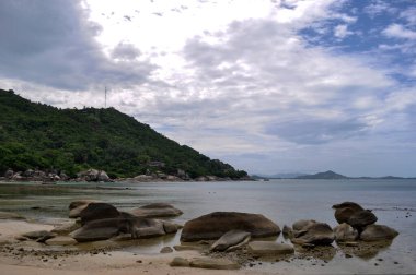 Koh Samui 'deki Silver Beach Manzarası, Tayland Crystal-Clear Waters ve Virstine Shoreline