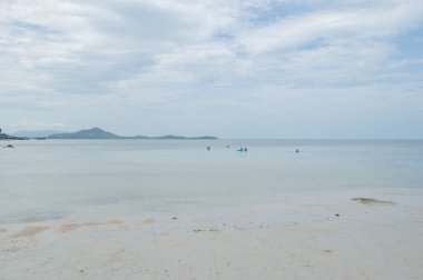 Koh Samui 'deki Silver Beach Manzarası, Tayland Crystal-Clear Waters ve Virstine Shoreline