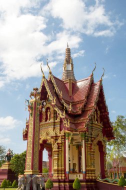 Wat Maha 'daki Altın Şapel Wachiramongkol (Wat Bang Thong), Phang Nga, Tayland Süslemesi Tayland Tapınağı Mimarisi