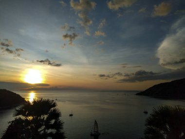 Phuket, Tayland 'daki Yel Değirmeni Manzarası' nda gün batımı