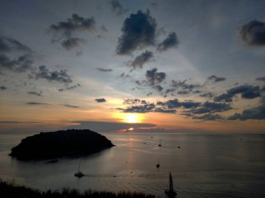 Phuket, Tayland 'daki Yel Değirmeni Manzarası' nda gün batımı