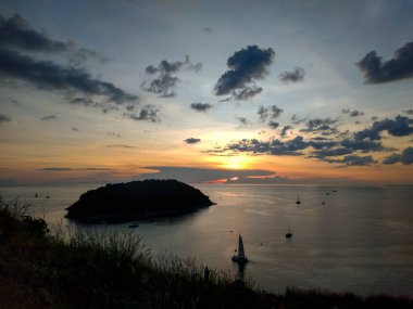 Phuket, Tayland 'daki Yel Değirmeni Manzarası' nda gün batımı