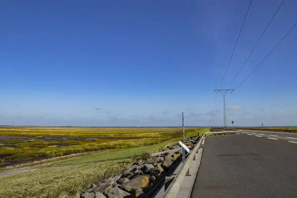 Danimarka 'daki Romo Adası' na giden köprünün manzarası çok güzel.