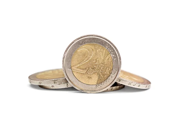 Dvě Euromince Hromadou Euromincí Bílém Pozadí — Stock fotografie