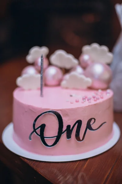 Праздничный Розовый Торт День Рождения Девушки — стоковое фото