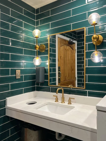 Bathroom Green Subway Tile Walls Gold Lights Marble Sink Gold — Fotografia de Stock
