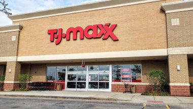 Romeoville, IL, USA - August 21, 2018: T.J. Maxx, owned by TJX Companies, is an American department store chain that sells brand name items for less. This brand also owns HomeGoods, Marshalls, & more.