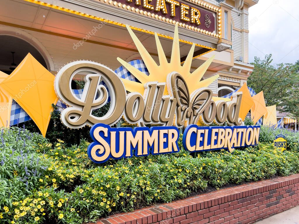 PIGEON FORGE, TN, USA - AUGUST 1, 2022: The entrance to Dollywood with the amusement park logo. Dollywood is Dolly Parton's famous amusement park located in the Smoky Mountains.
