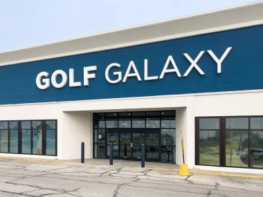 Downers Grove, IL, USA - June 27, 2023: Golf Galaxy is a Dick's Sporting Goods owned company that exclusively sells golf equipment and apparel. 