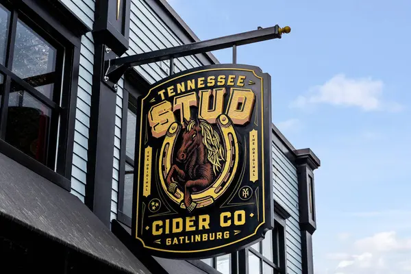 stock image Gatlinburg, TN, USA - April 16, 2024: Tennessee Stud Cider is a distillery owned by Yee-Haw Brewing specializing in hard cider and cream wines.