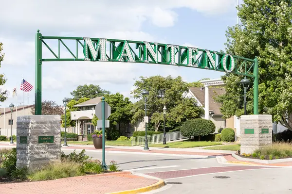 stock image Manteno, IL, USA - July 19, 2024: Manteno is a small town in Kankakee county with a population under 10,000 people. The village was incorporated in 1869.