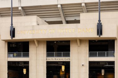 Notre Dame, IN, ABD - 25 Ekim 2024 Notre Dame Stadyumu Notre Dame Üniversitesi kampüsünün kalbinde yer almaktadır..