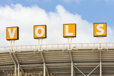 Knoxville, TN, ABD - 12 Nisan 2025: Neyland Stadyumu Tennessee Üniversitesi Gönüllü Spor Takımları 'na ev sahipliği yapmaktadır. Stadyumun kapasitesi 101.915 kişidir..