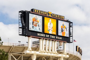 Knoxville, TN, ABD - 12 Nisan 2025: Neyland Stadyumu Tennessee Üniversitesi Gönüllü Spor Takımları 'na ev sahipliği yapmaktadır. Stadyumun kapasitesi 101.915 kişidir..