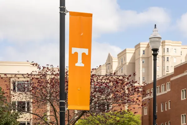Knoxville, TN, ABD - 15 Nisan 2025: Tennessee Üniversitesi 'nin kampüsü Knoxville, TN' de yer almaktadır..