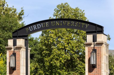 West Lafayette, IN, ABD - 29 Temmuz 2025: Purdue Üniversitesi, 1869 yılında kurulan ve mühendislik, teknoloji, bilim ve matematiğiyle tanınan bir devlet araştırma üniversitesidir..