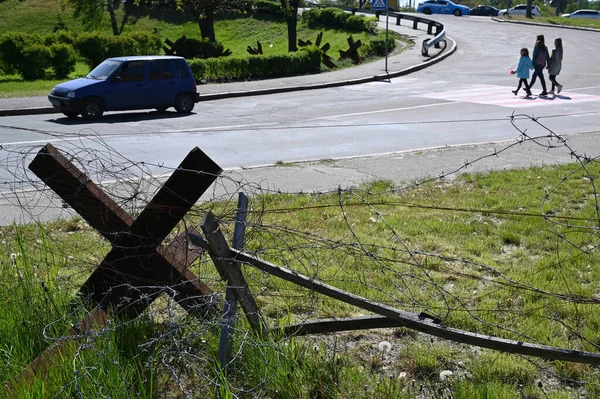 Kyiv Ukraine May 2023 Barricade Made Tank Hedgehog Barbed Wire — Stock Photo, Image