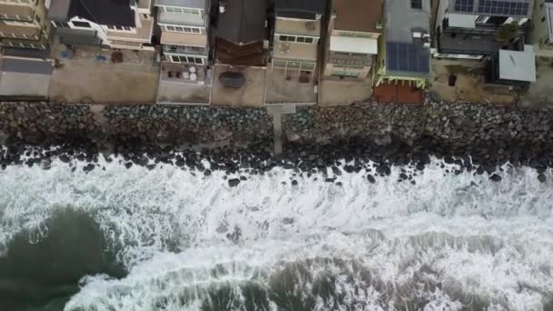 Air View Drone Постріл Міського Пляжу Узбережжя Південній Каліфорнії Блакитним — стокове відео