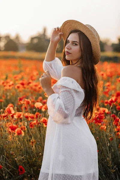 Beautiful Young Woman Short White Dress Straw Hat Field Poppies — Stock Photo, Image