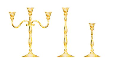 Suluboya, mum ve iki şamdan olmadan zarif altın şamdanların izole edilmiş dağları. Düğünler, etkinlik dekoru, romantik yemekler, Sevgililer Günü, Noel, Cadılar Bayramı için mükemmel. Klasik stil.