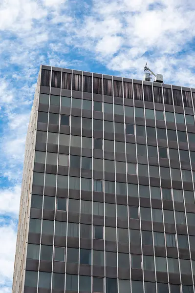 stock image Brussels Old Town, Brussels Capital Region, Belgium, 10 21 2022 - High rise office building against blue sky