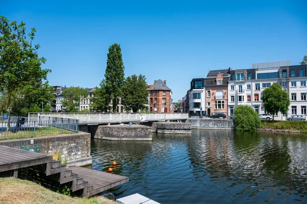 Dendermonde Oost Vlaams Gewest België Juni 2023 Huizen Reflecterend Het — Stockfoto