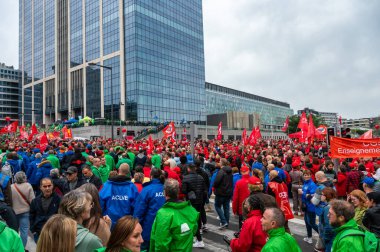 Brüksel, Belçika, 5 Ekim 2023 - Sendikaların protesto yürüyüşü