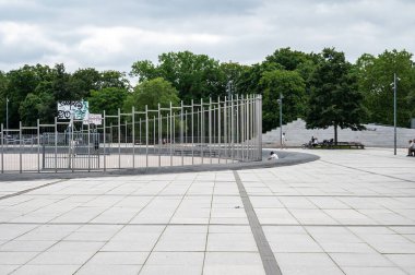 Kopenhag, Danimarka, 24 Temmuz 2024 - İsrail Meydanı, çağdaş bir merkez ve ulaşım merkezi