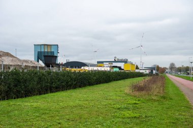 Boskalis Hollanda, Amsterdam 'da tarama ve ağır kaldırma şirketi, NOV 15, 2024